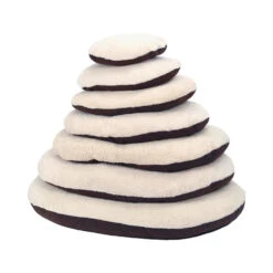 51 Degrees North Sheep Ovaal Hondenkussen -Hondenbenodigdheden 51 degrees north sheep ovaal hondenkussen 144287 1000 none