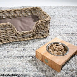 51 Degrees North Voerbak Teak High 16 51 Degrees North Voerbak Teak High -Hondenbenodigdheden 51 degrees north voerbak teak high 211088 1000 none