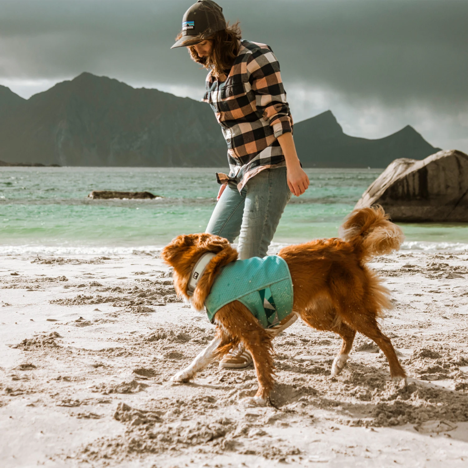 Hurtta Cooling Wrap - Lichtblauw 13 Hurtta Cooling Wrap - Lichtblauw - Afbeelding 11